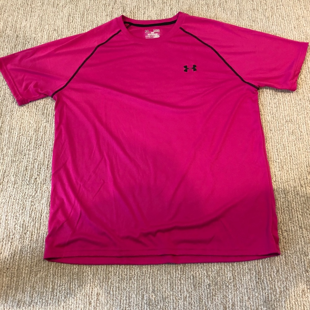 Men’s Under Armour “Heat Hear” T-Shirt